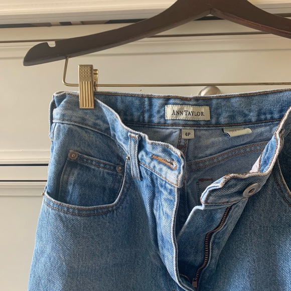 Mom jeans! - Picture 4 of 6